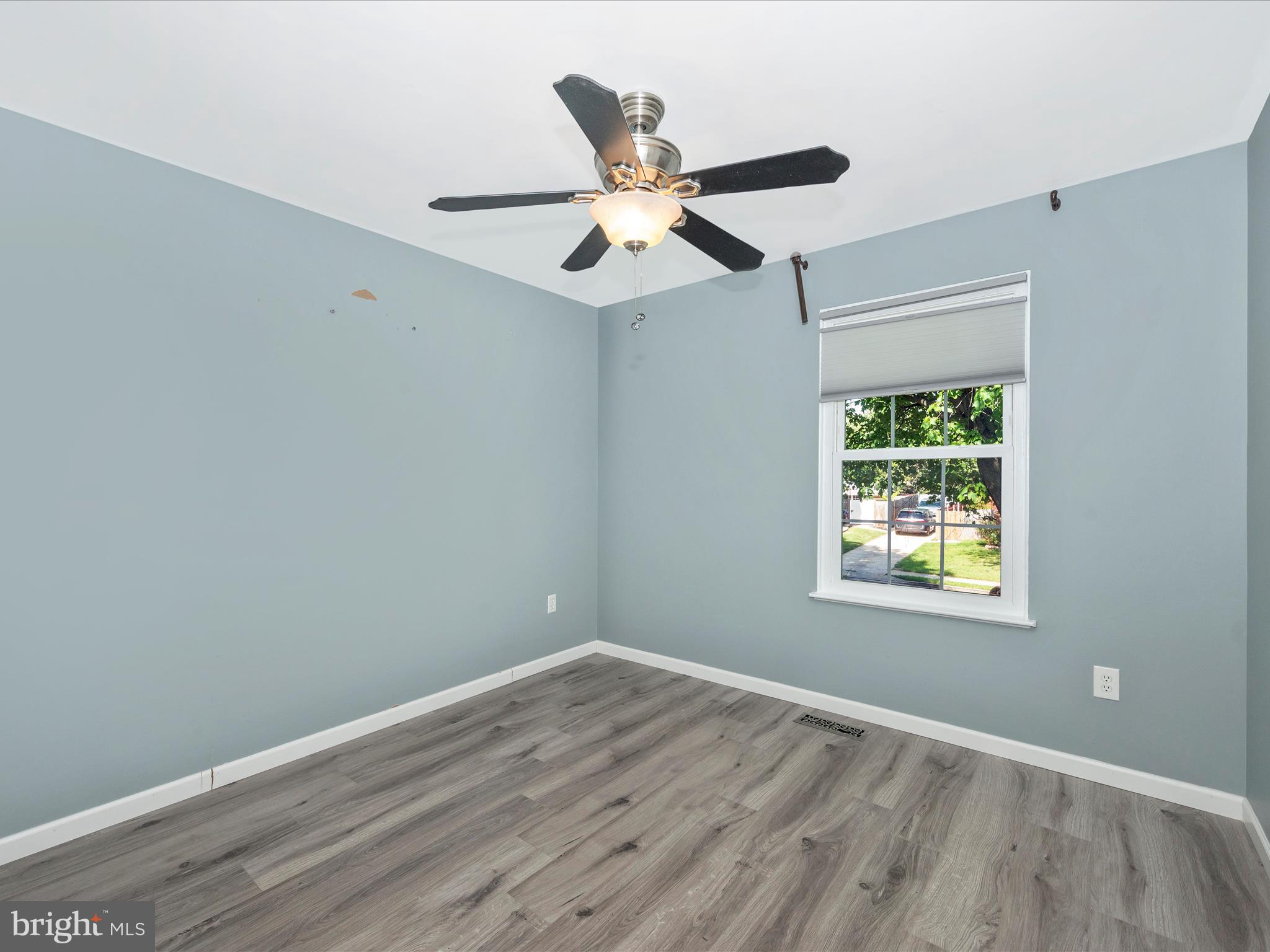 1524 Andover Ln
