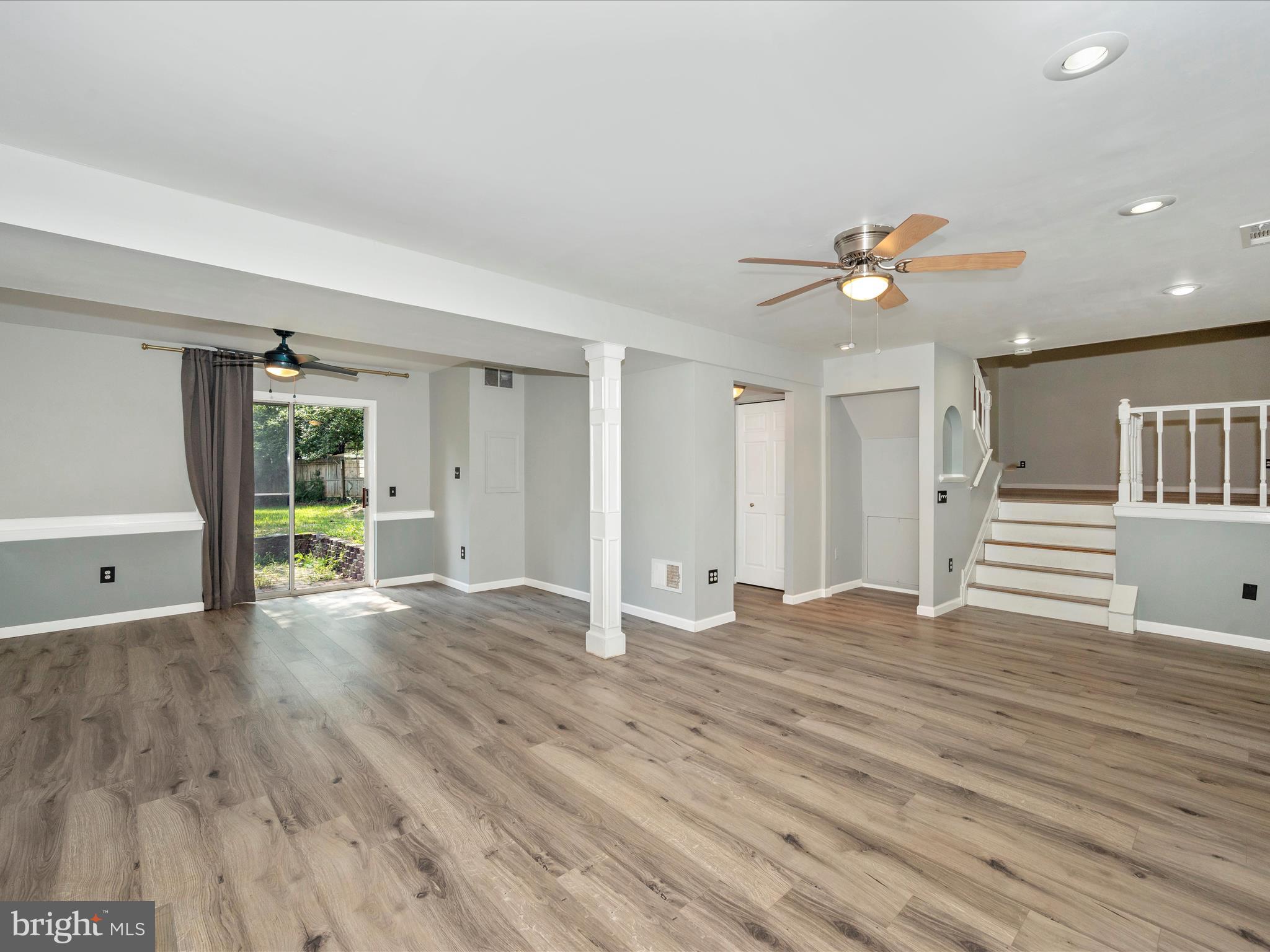 1524 Andover Ln