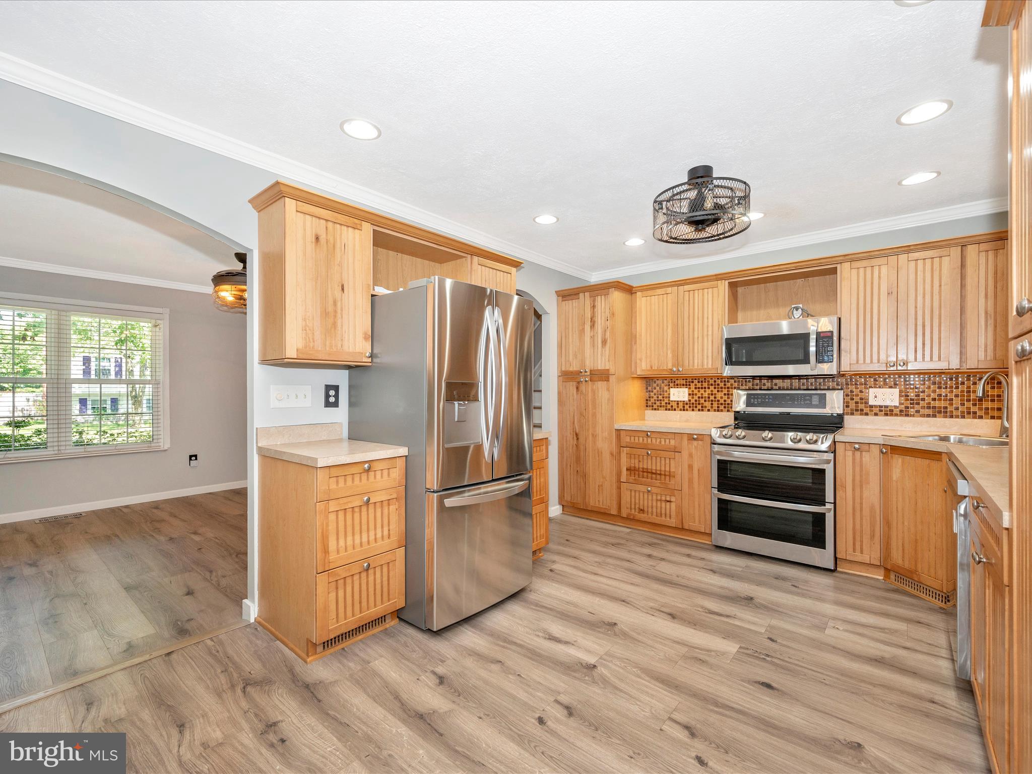 1524 Andover Ln