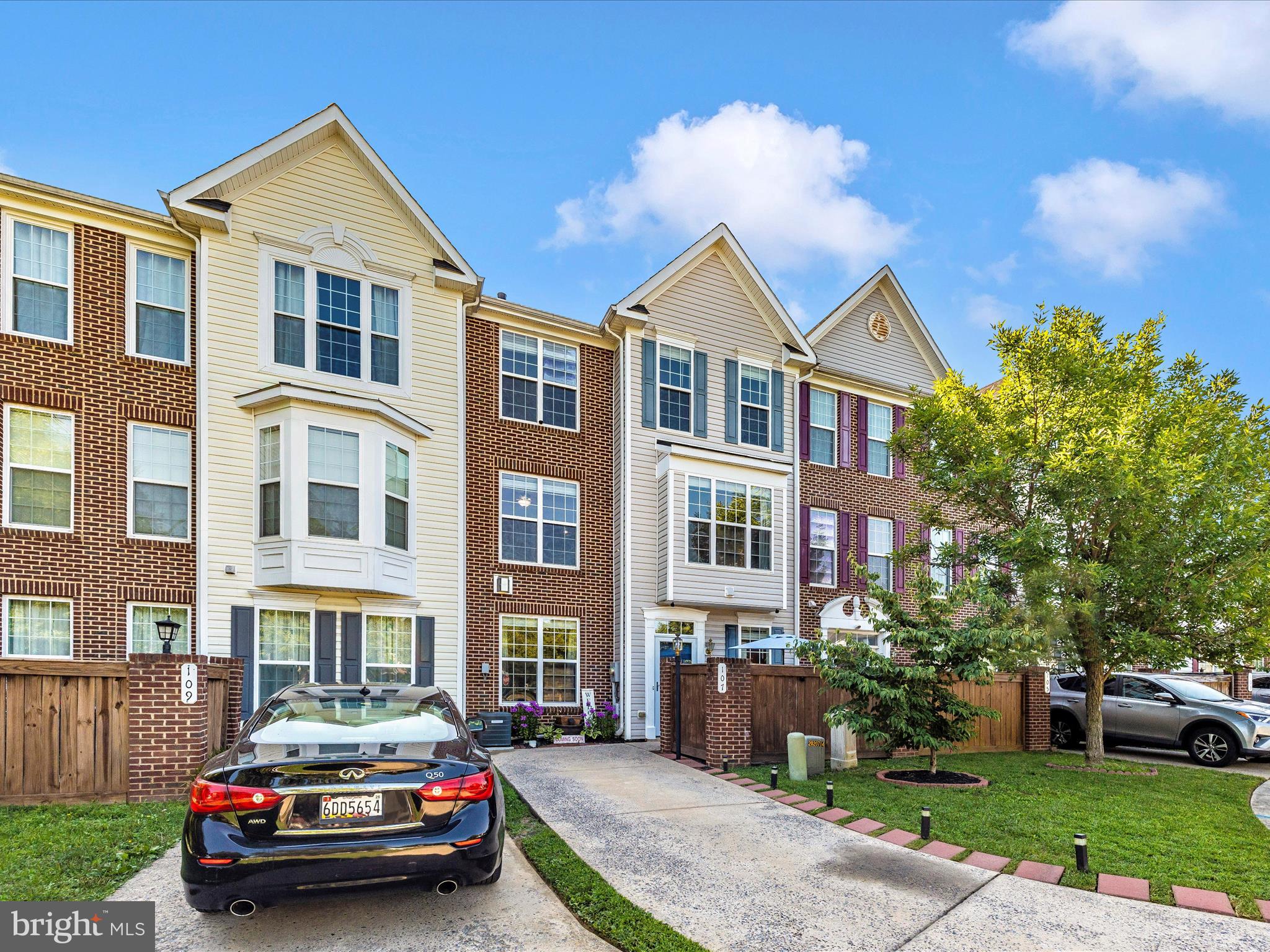 107 Swallow Pointe Ct