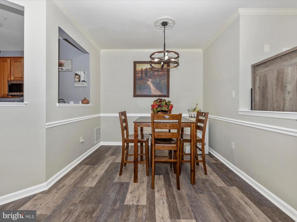 107 Swallow Pointe Ct