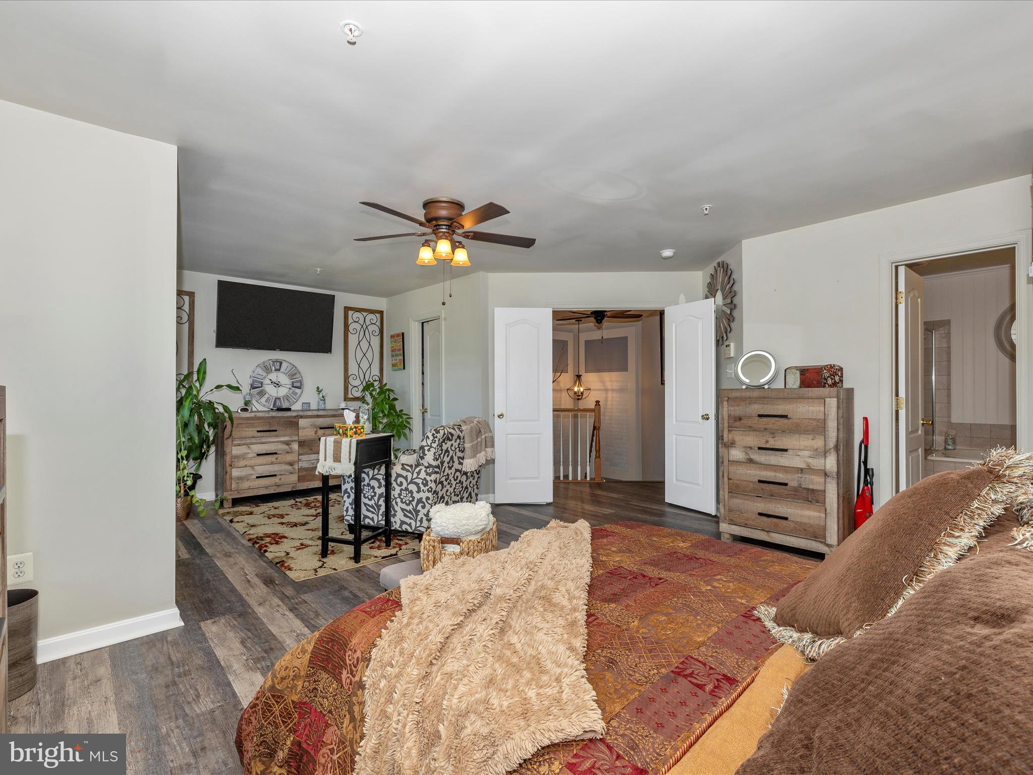 107 Swallow Pointe Ct