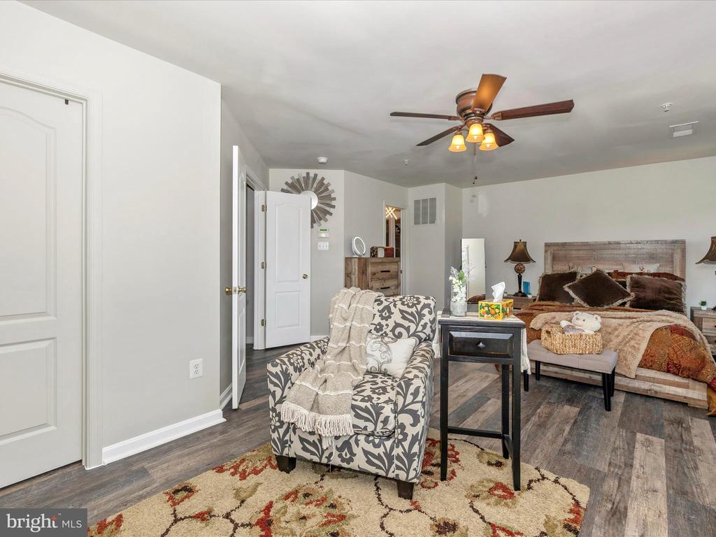 107 Swallow Pointe Ct