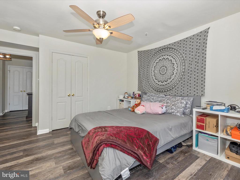107 Swallow Pointe Ct