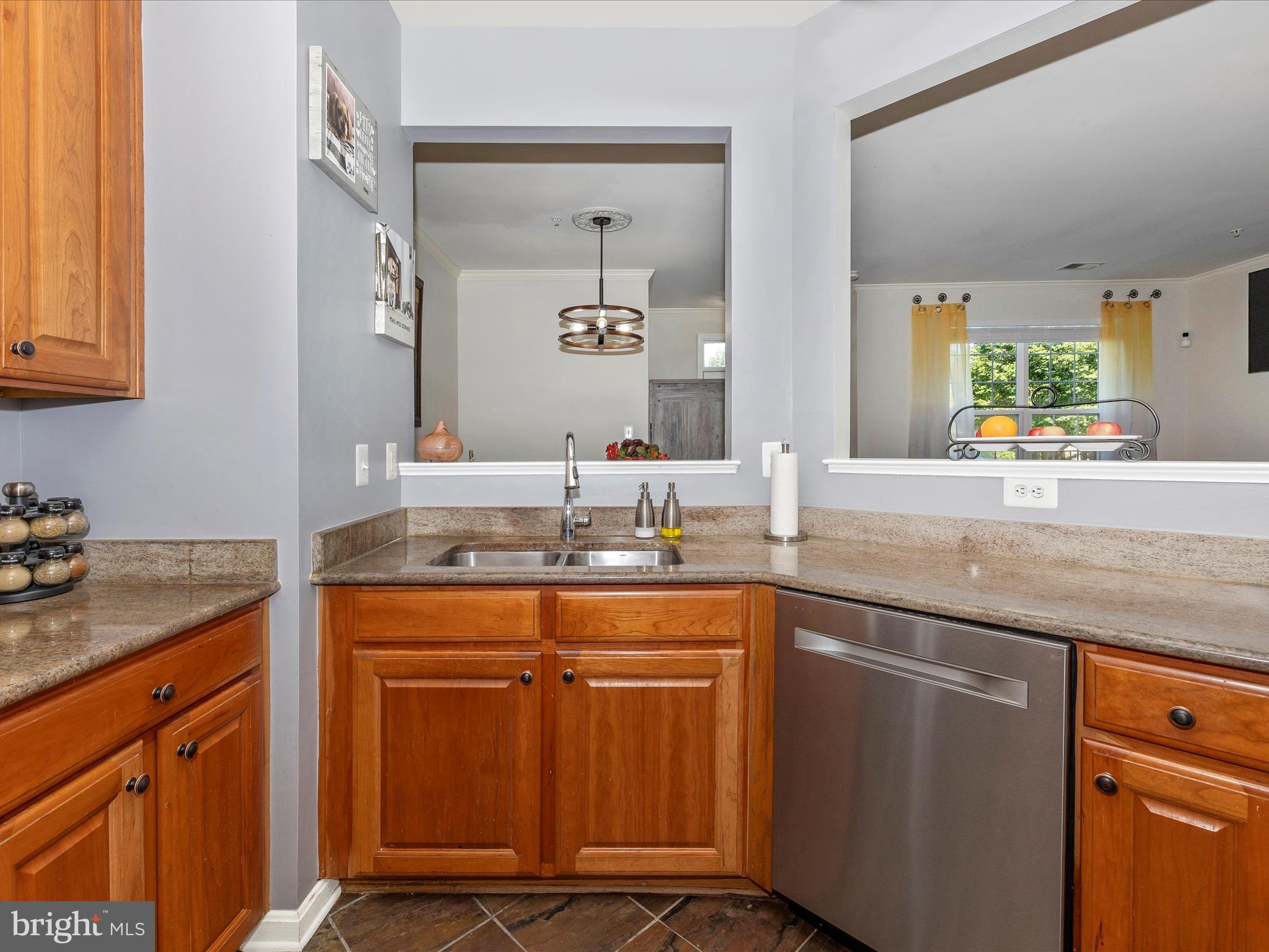 107 Swallow Pointe Ct