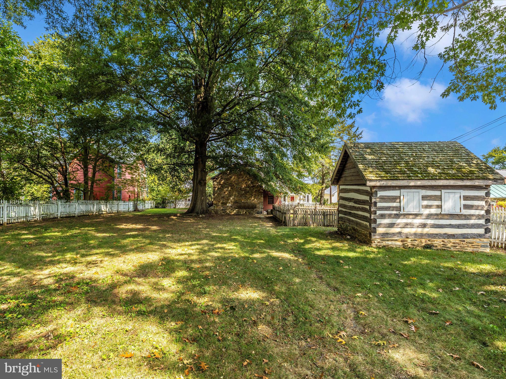 120 E Main St