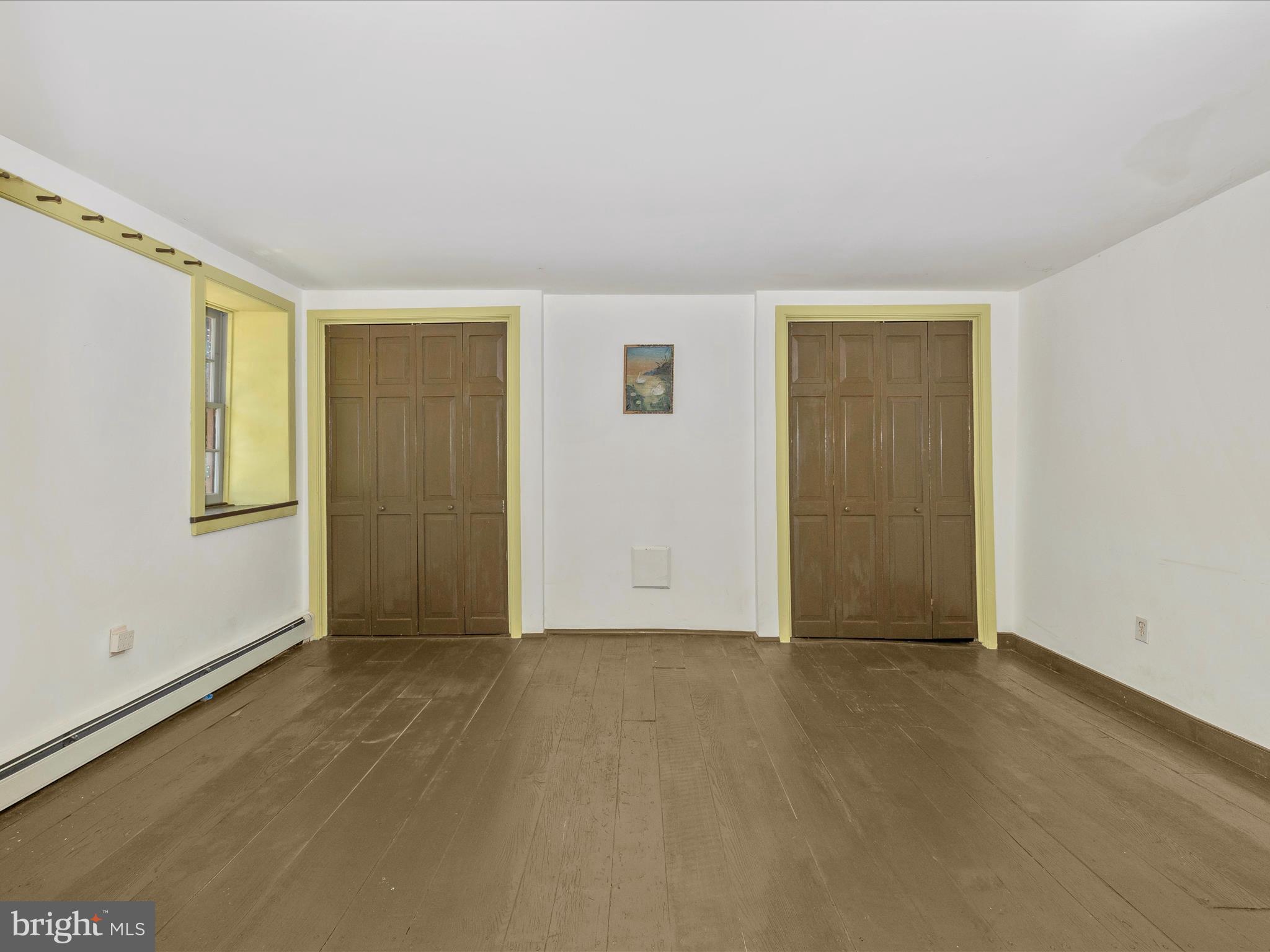 120 E Main St
