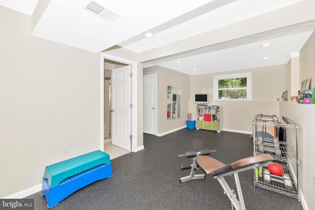364 Prospect Blvd