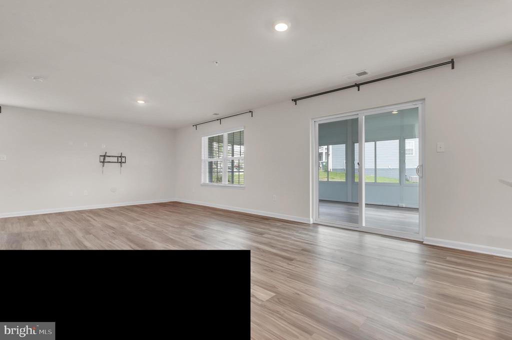 1203 Apollo Dr