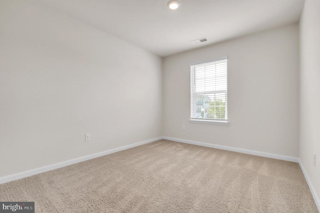 1203 Apollo Dr