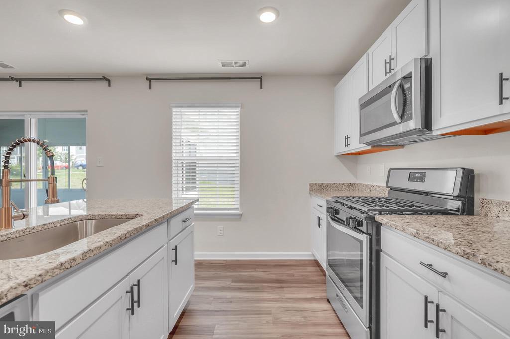 1203 Apollo Dr
