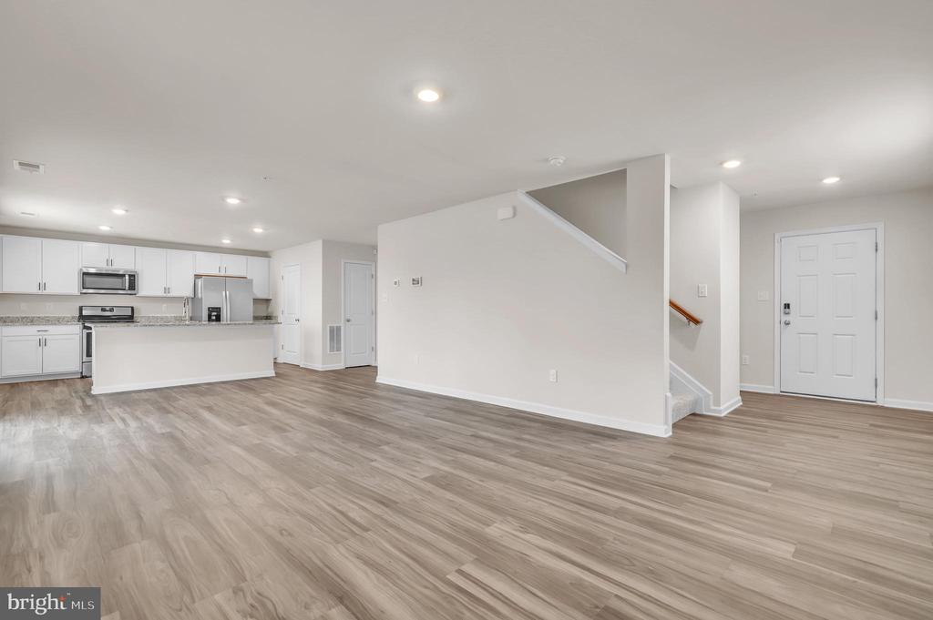 1203 Apollo Dr