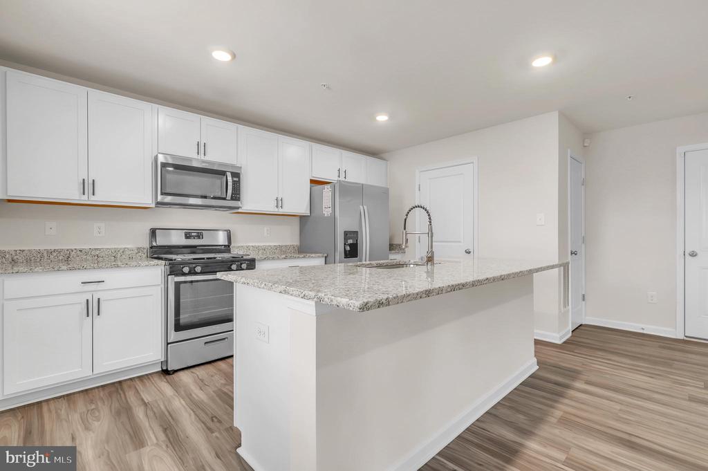 1203 Apollo Dr