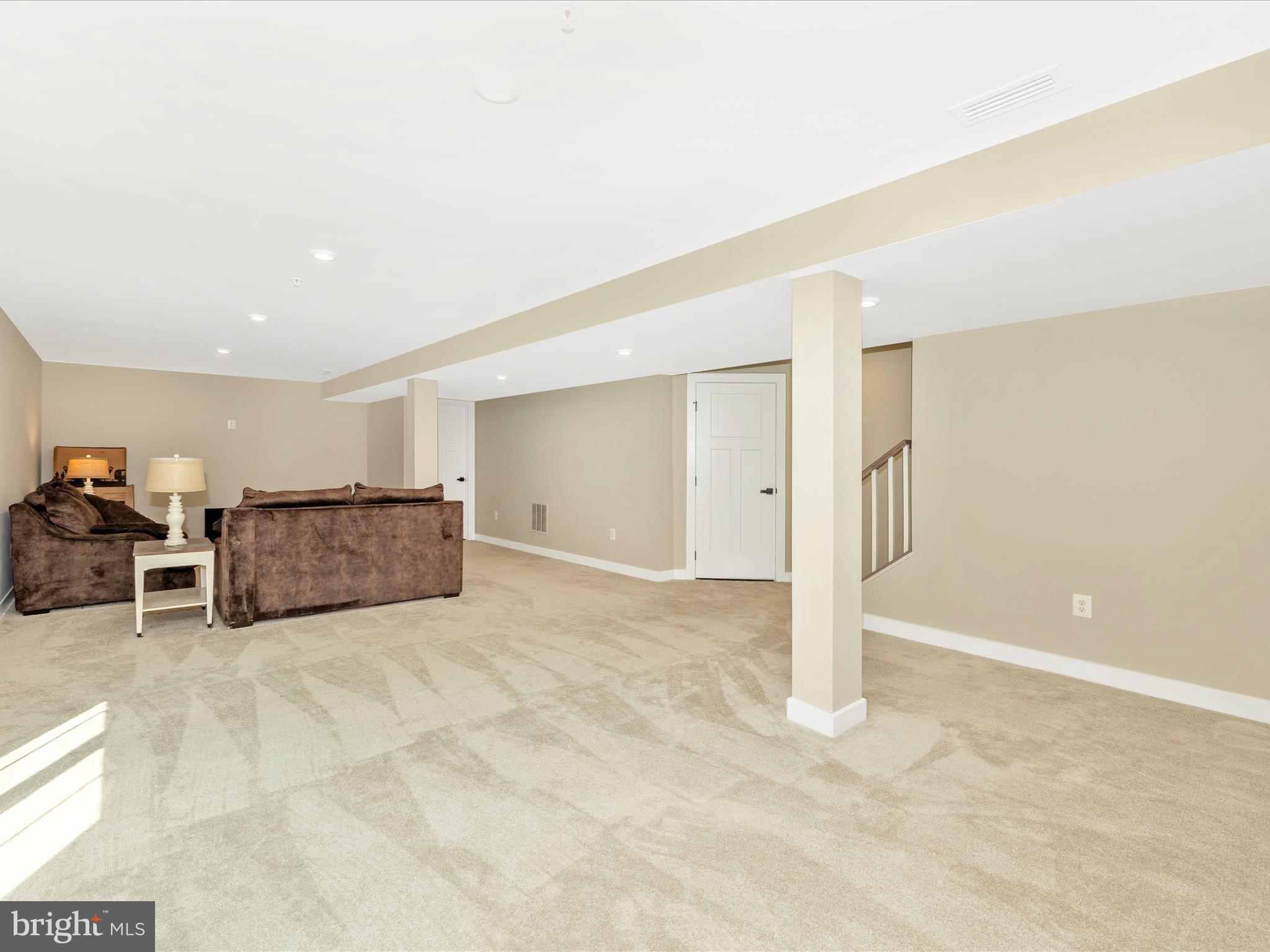 7102 Mandalong Way
