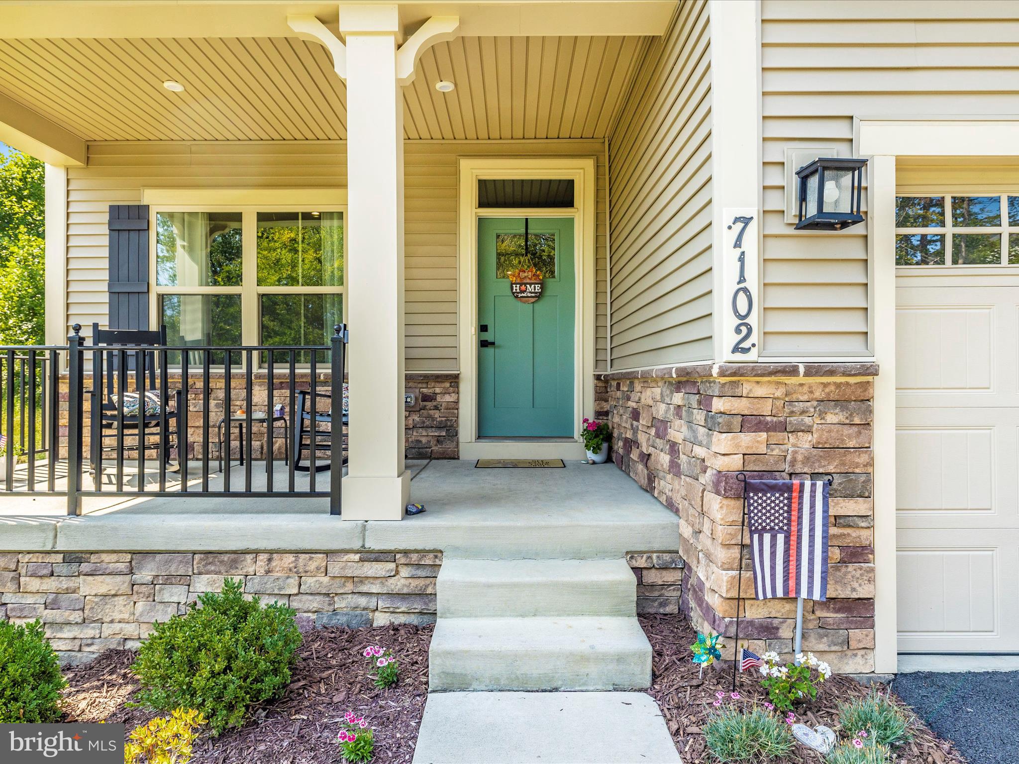 7102 Mandalong Way