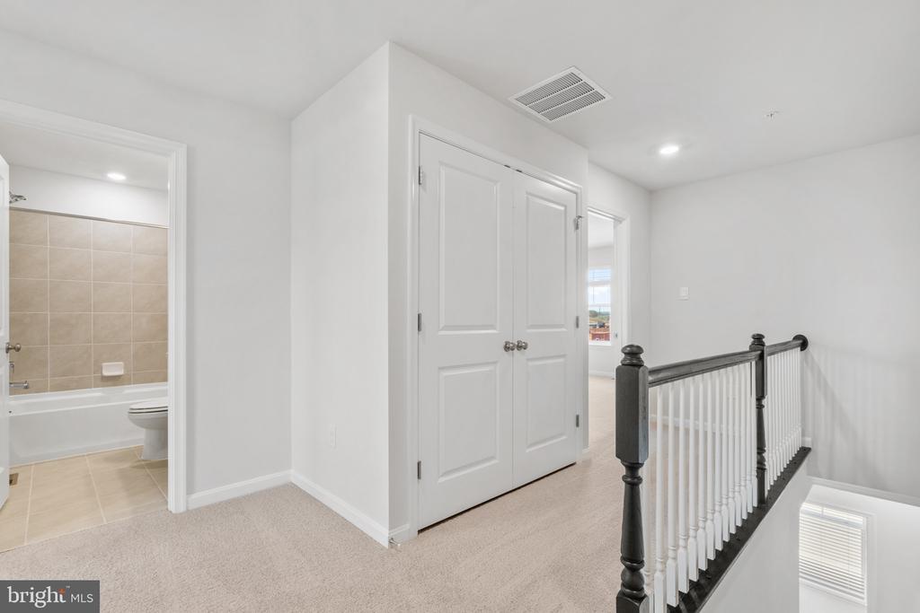 432 Herringbone Way