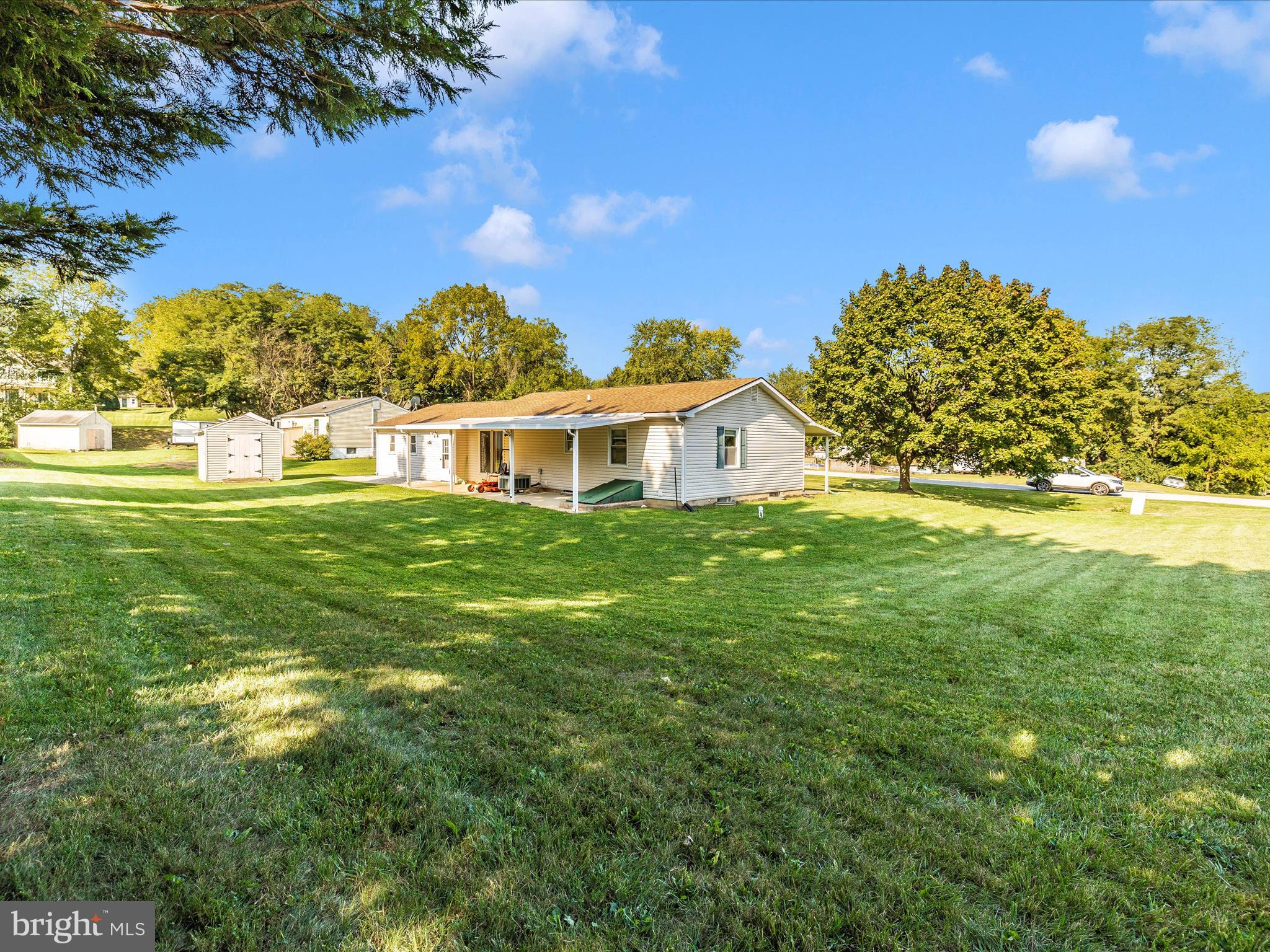 7093 Fern Ln