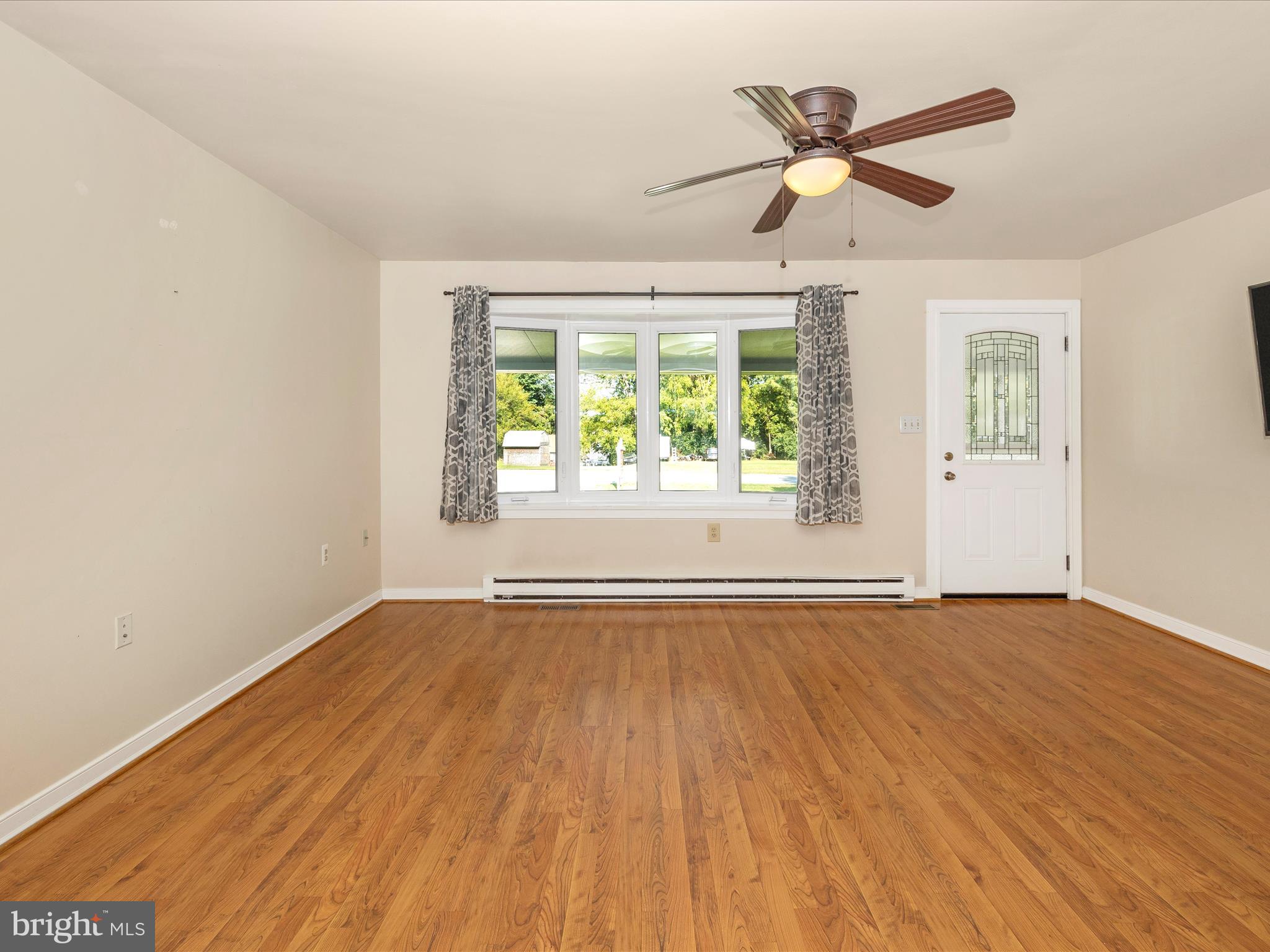 7093 Fern Ln