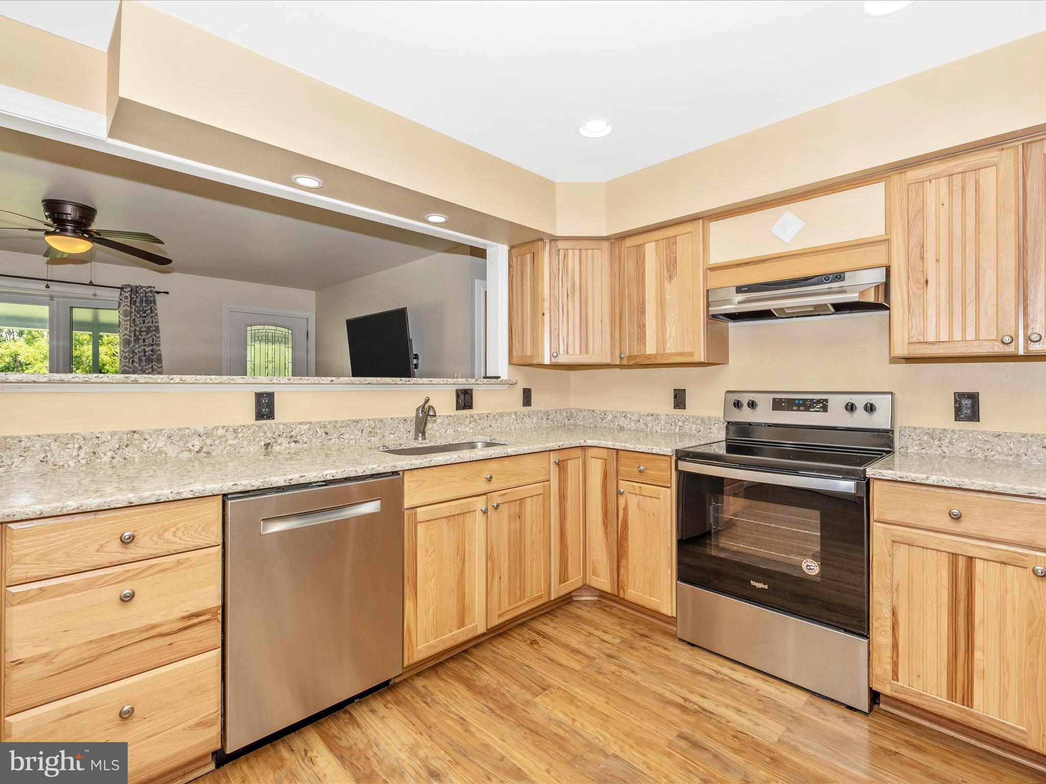 7093 Fern Ln