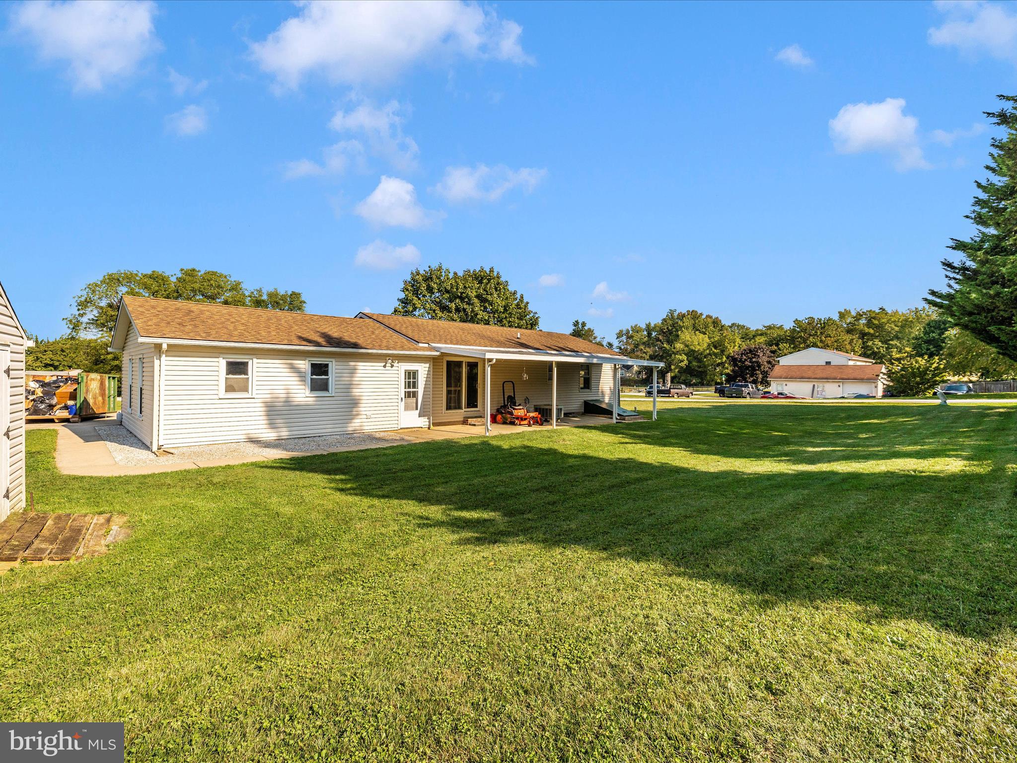 7093 Fern Ln