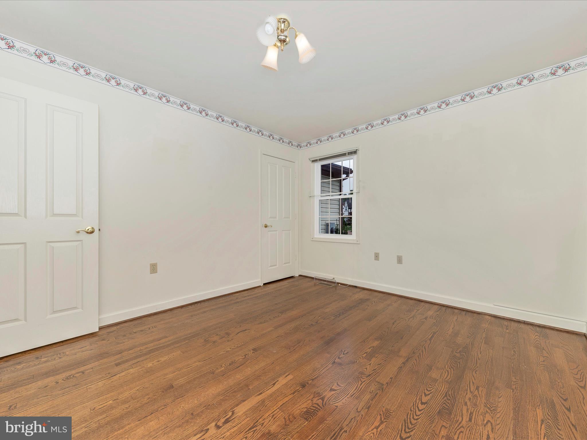 812-B Dunbrooke Ct