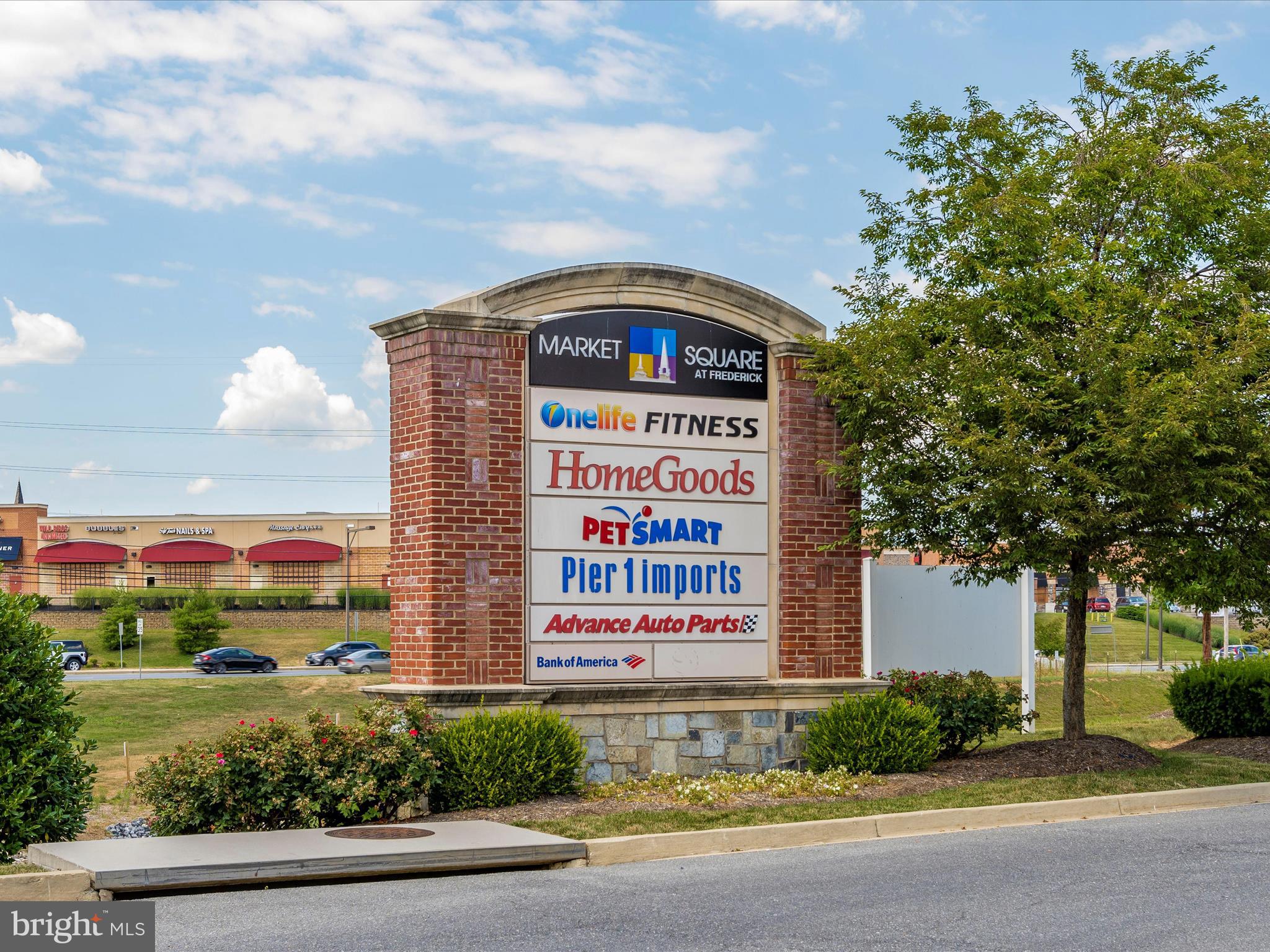 812-B Dunbrooke Ct