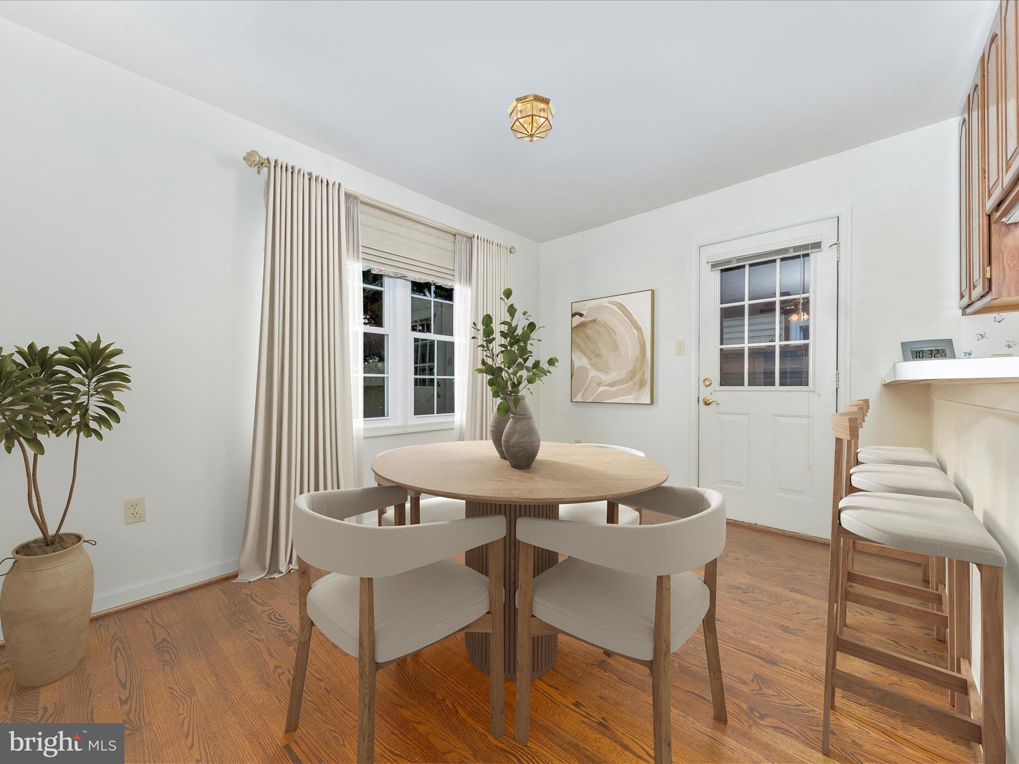 812-B Dunbrooke Ct