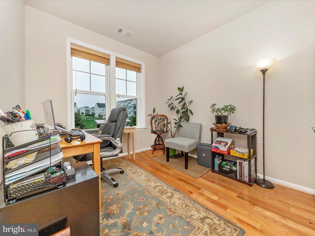 621 Blandwood Rd
