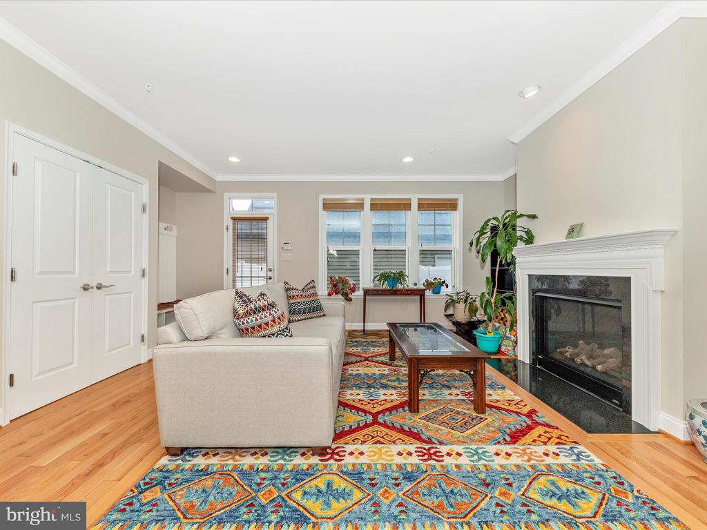 621 Blandwood Rd