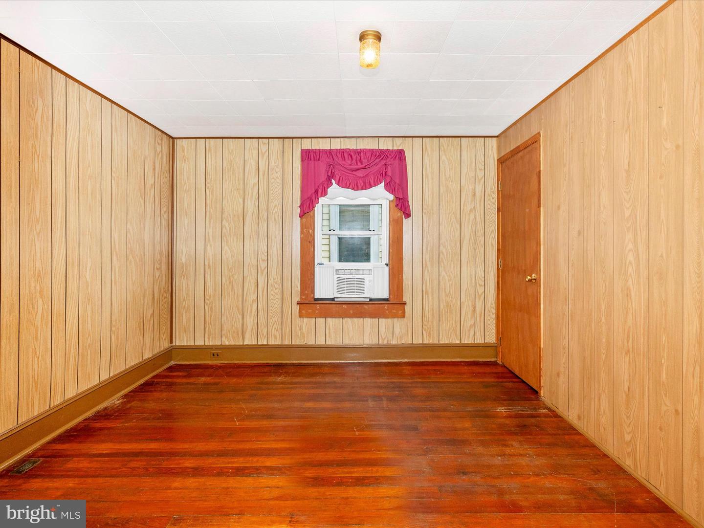 727 Motter Ave