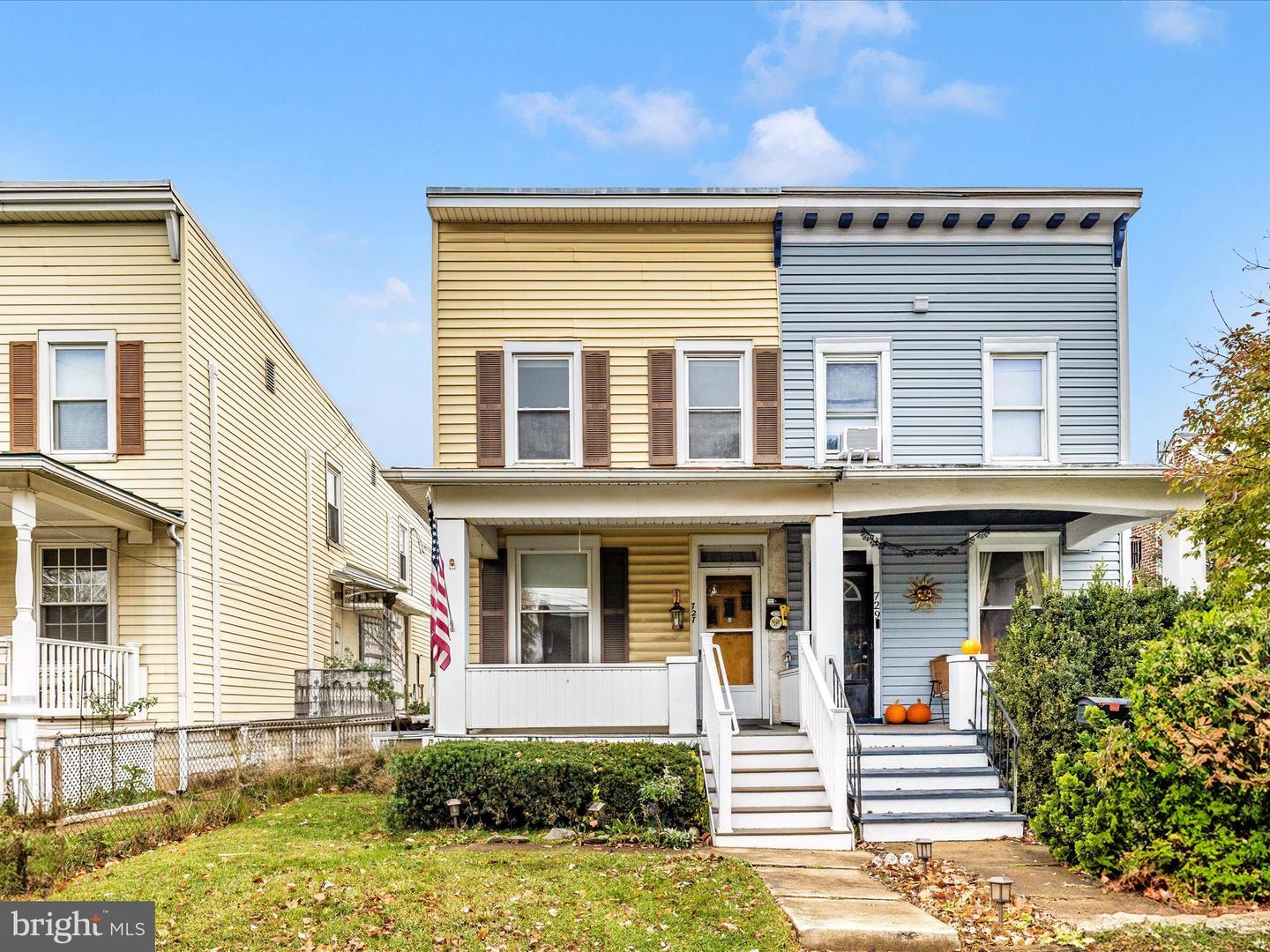 727 Motter Ave