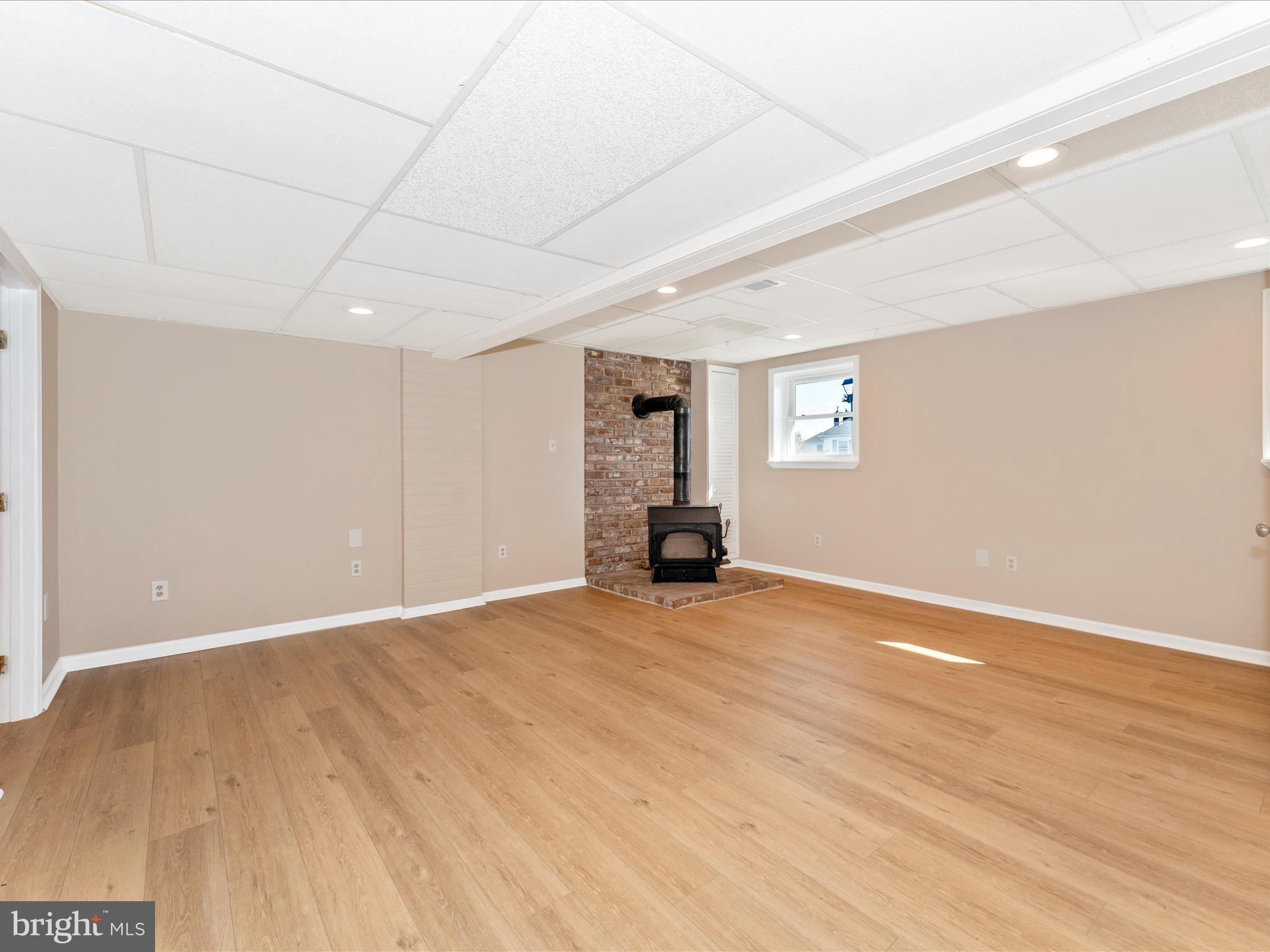 10 Walden Way