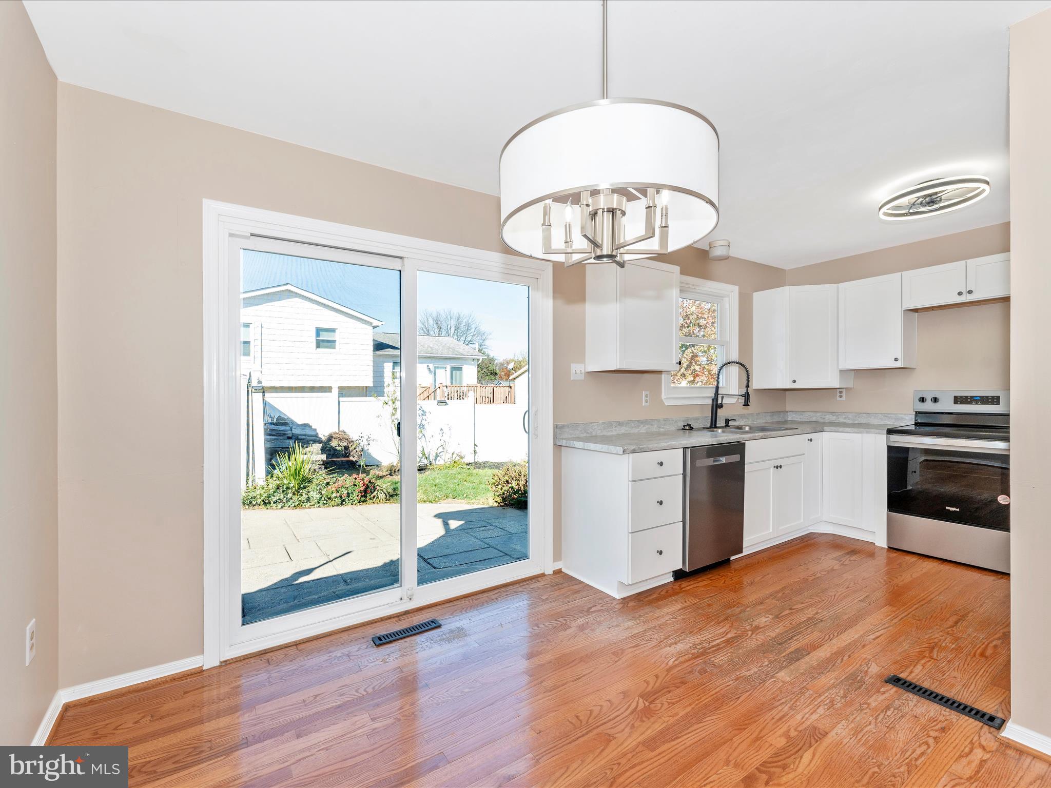 10 Walden Way