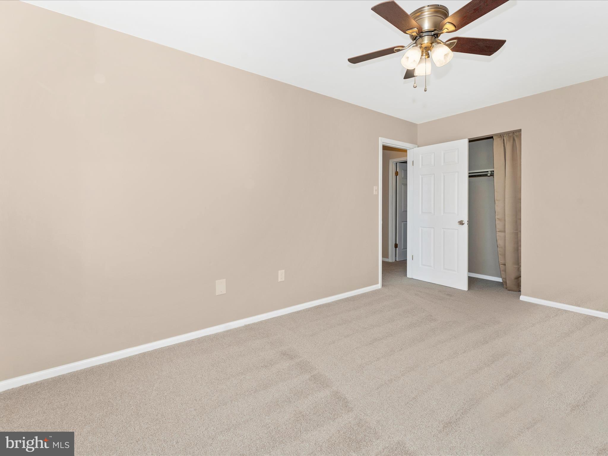 10 Walden Way