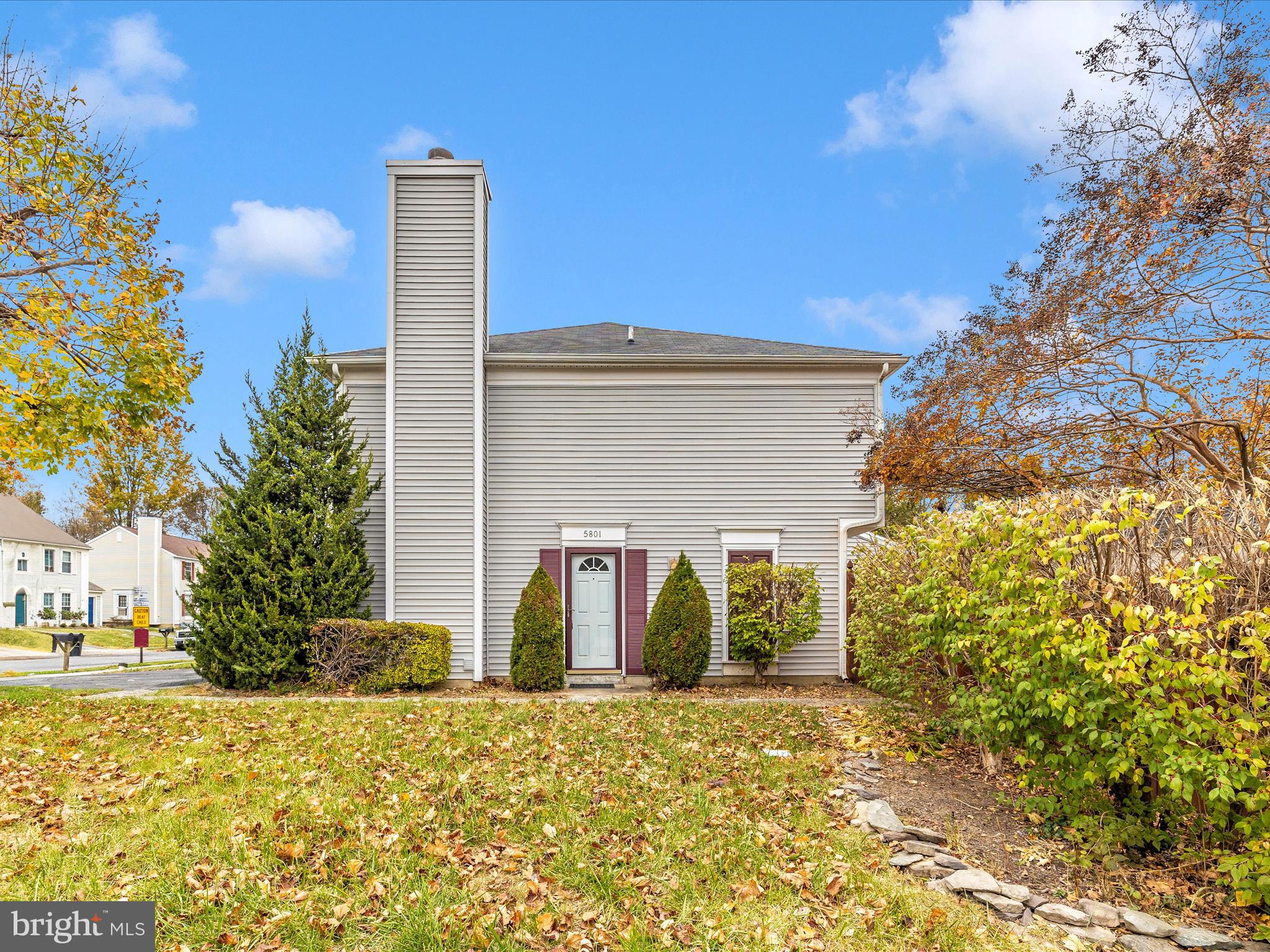 5801 Farmgate Ct