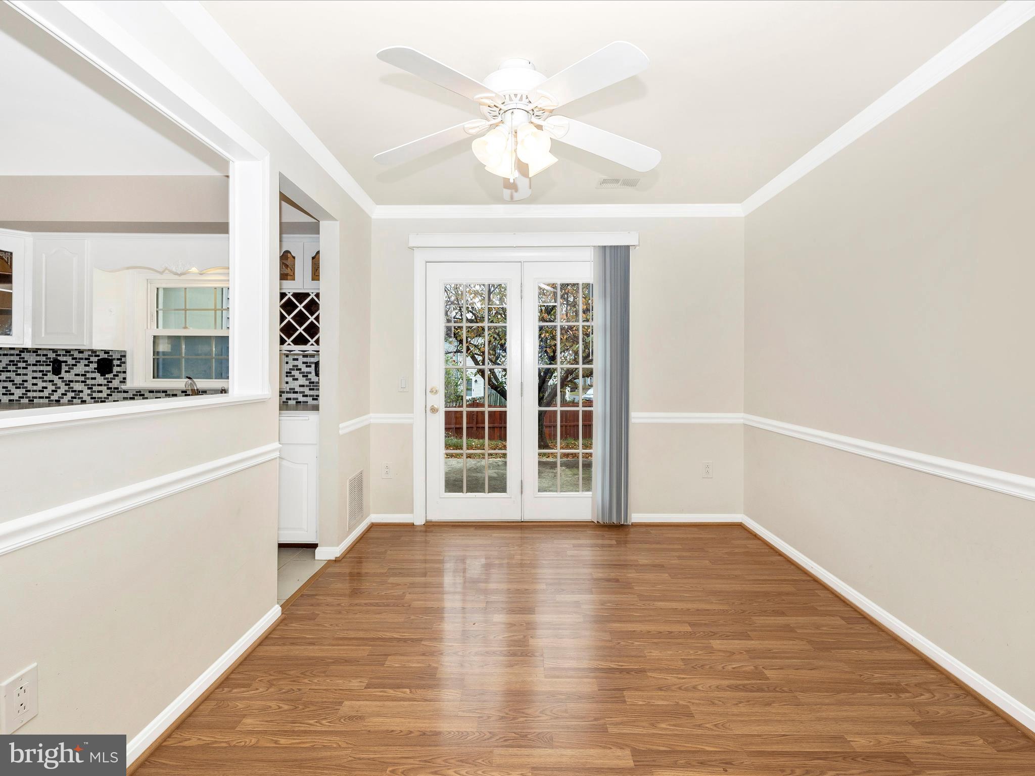 5801 Farmgate Ct