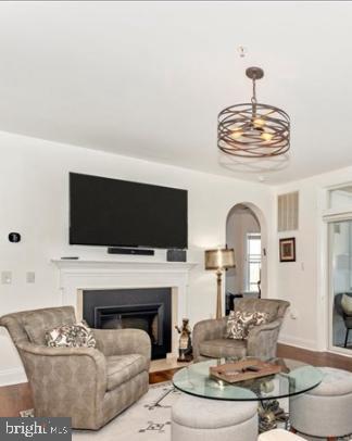 2520 Waterside Dr #304