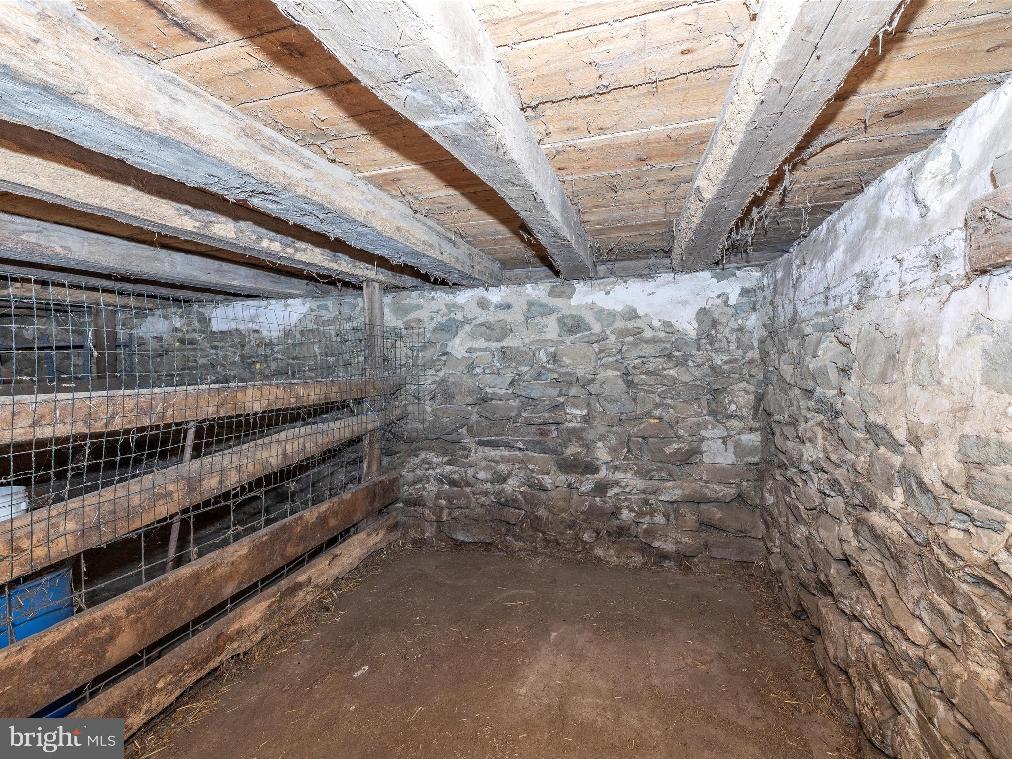 6319 Browns Quarry Rd