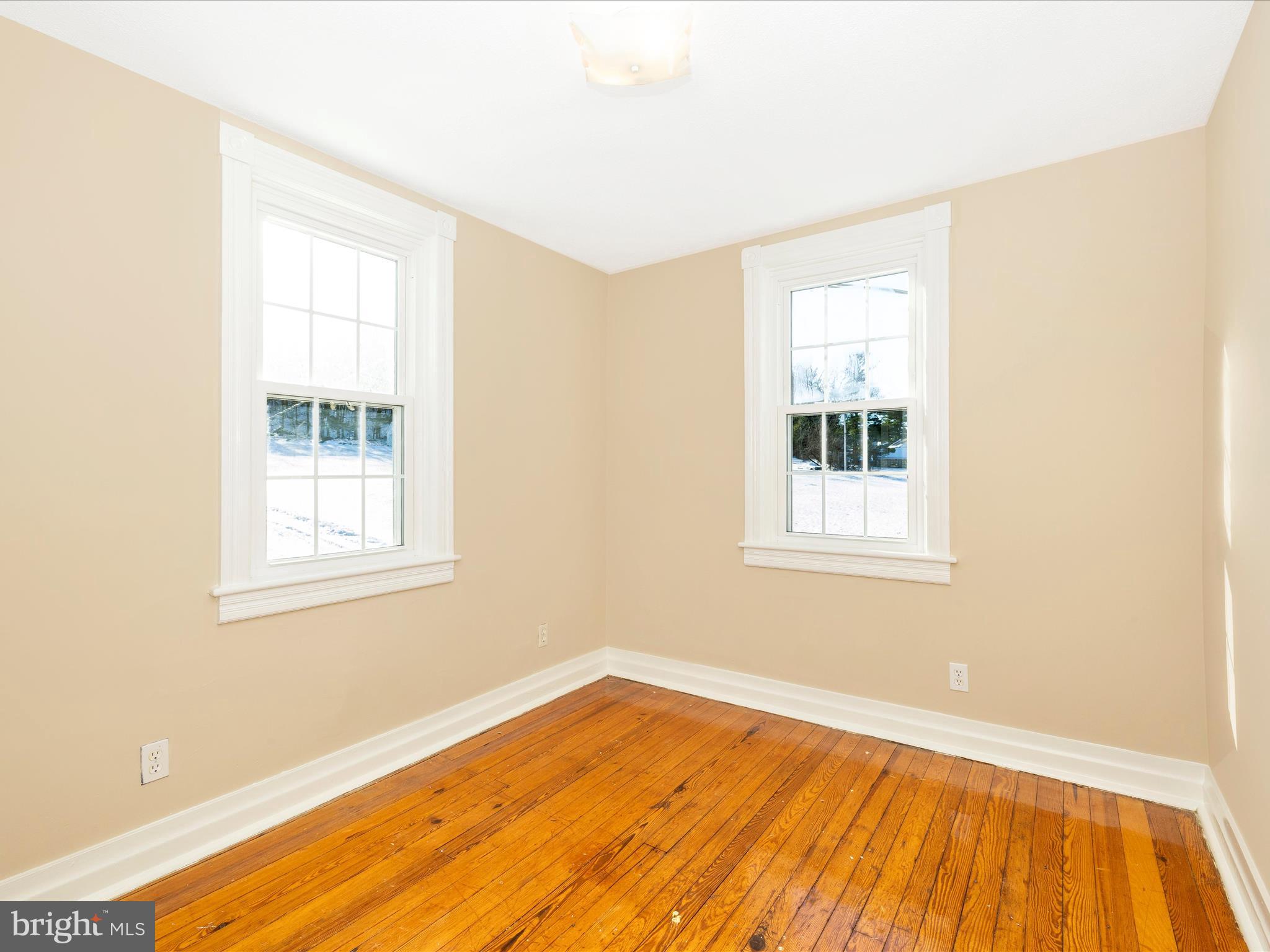 6319 Browns Quarry Rd