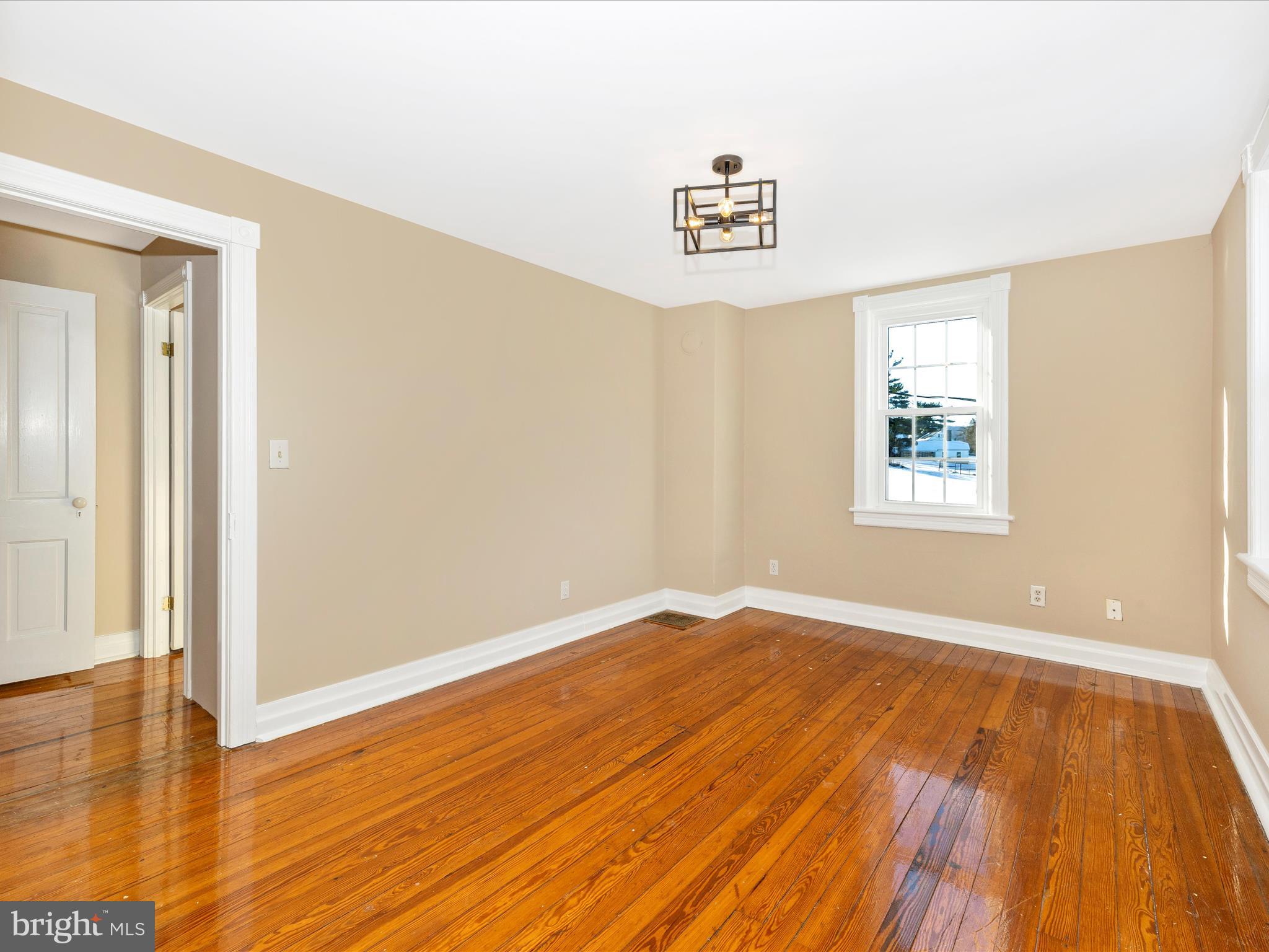 6319 Browns Quarry Rd