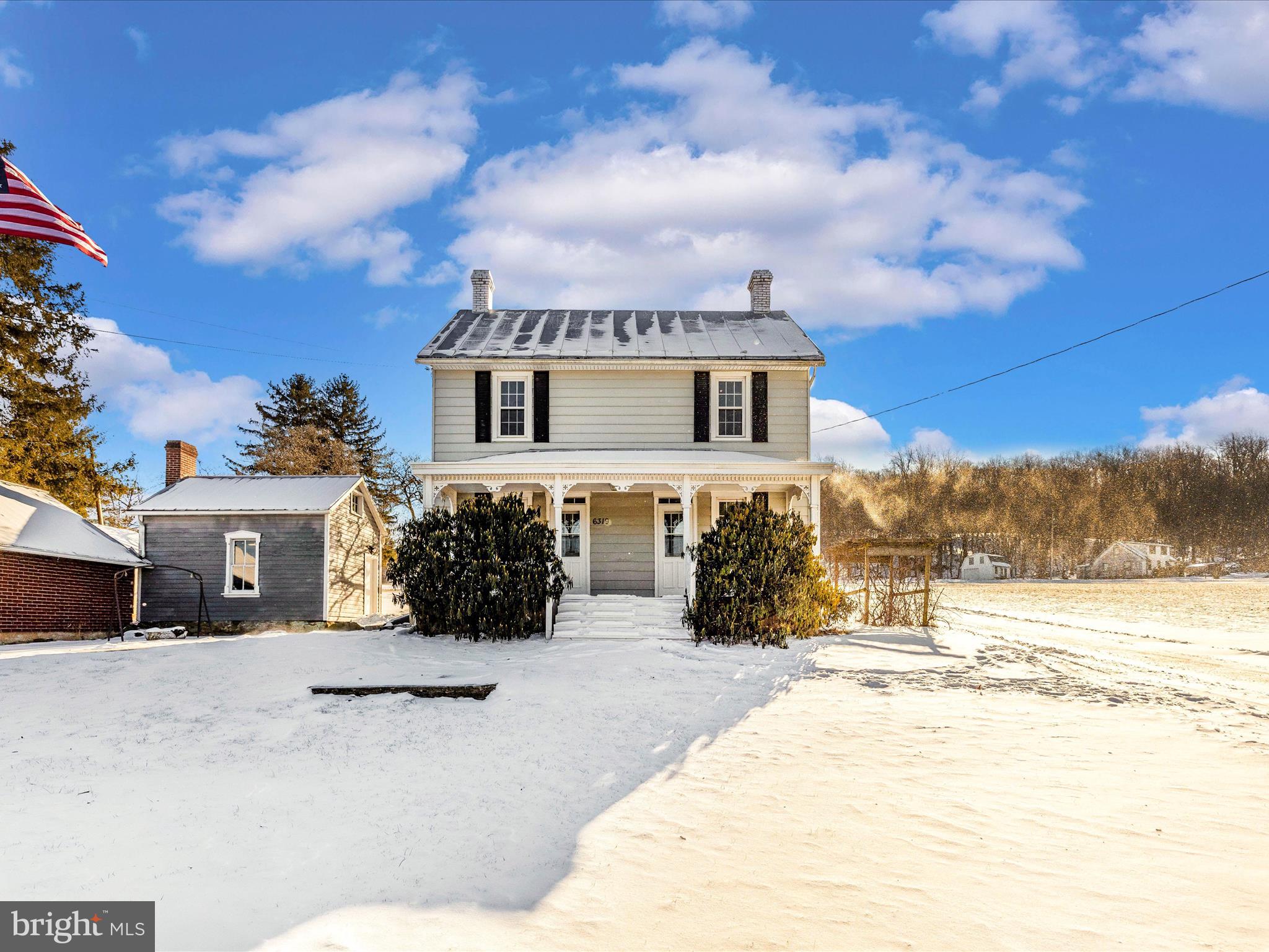 6319 Browns Quarry Rd