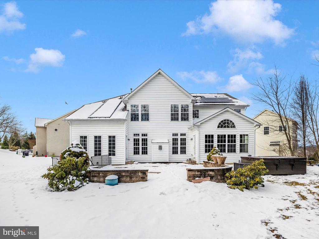 11 Wagon Shed Ln
