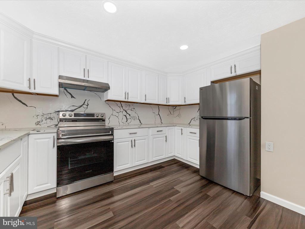 1381 Fox Run Ct