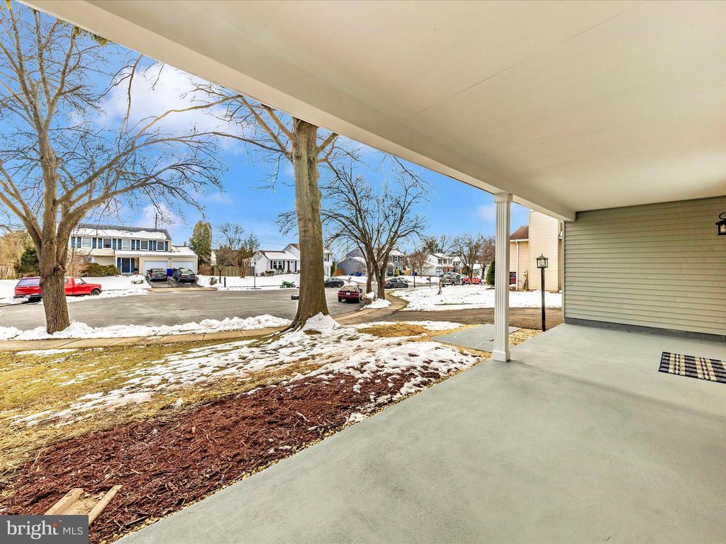 1381 Fox Run Ct