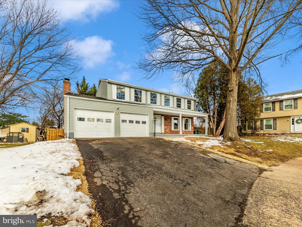 1381 Fox Run Ct
