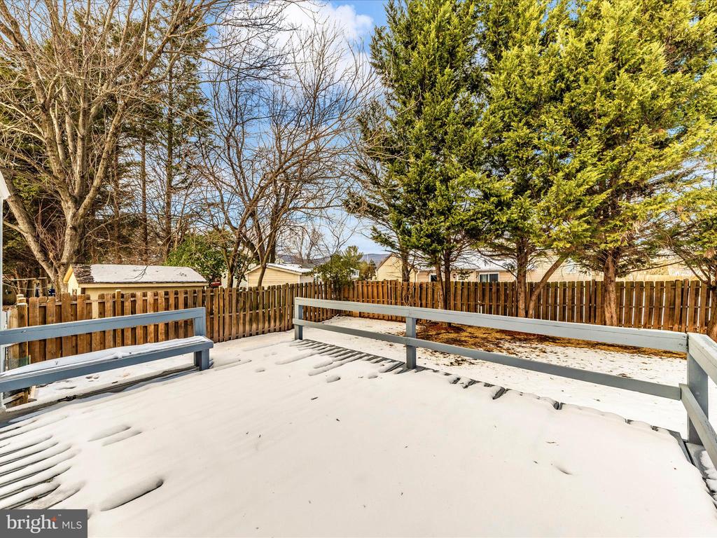 1381 Fox Run Ct