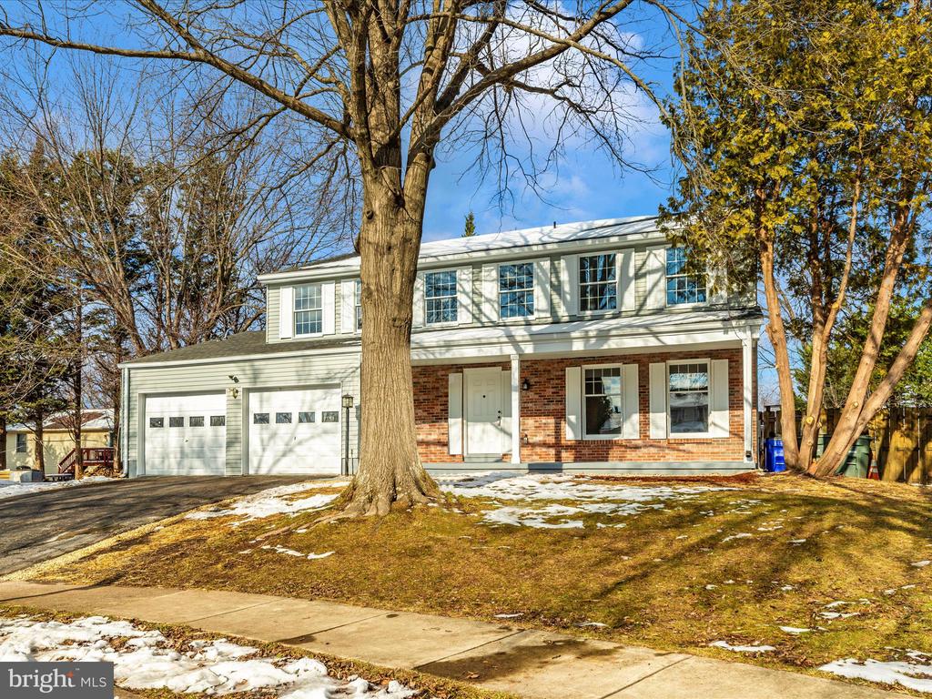 1381 Fox Run Ct
