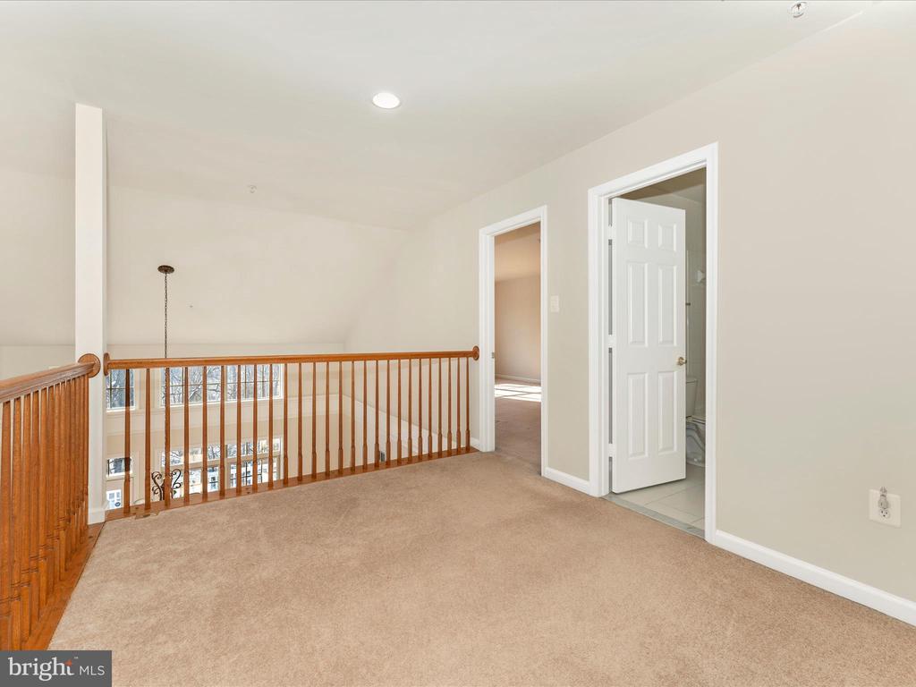 2527 Mill Race Rd