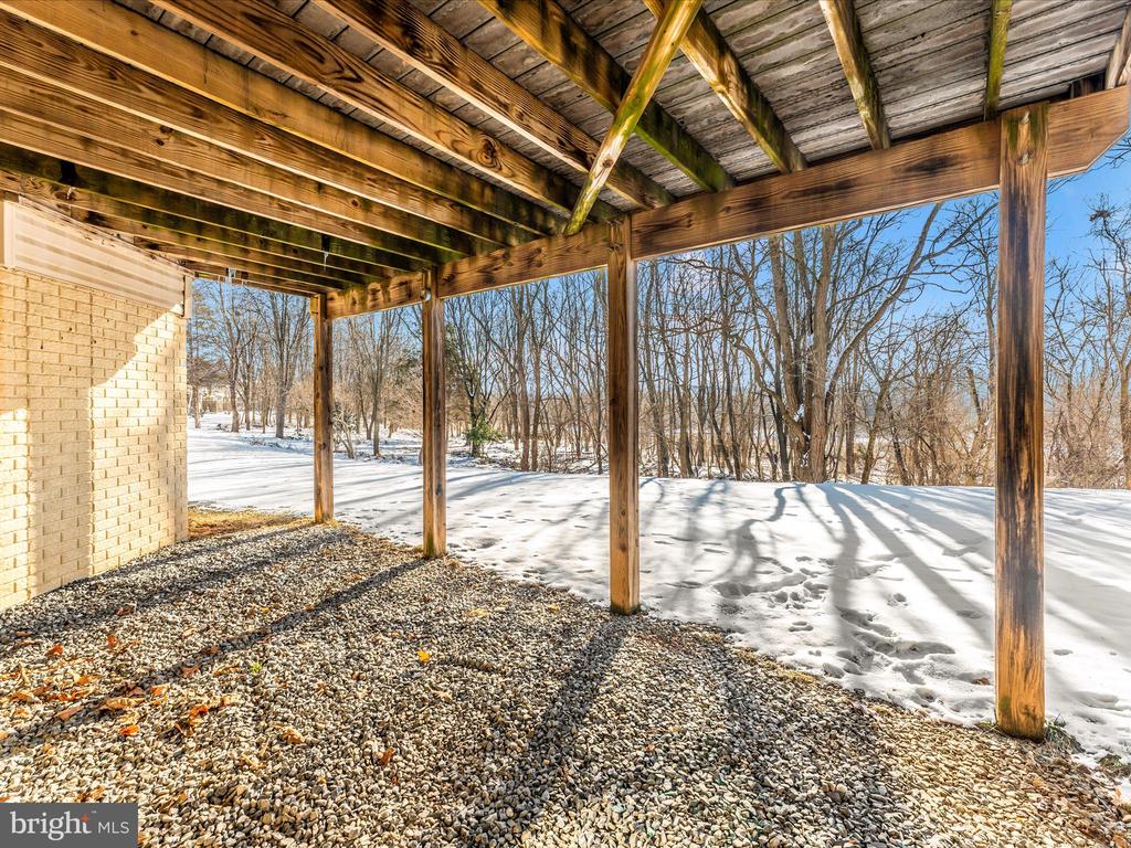 2527 Mill Race Rd