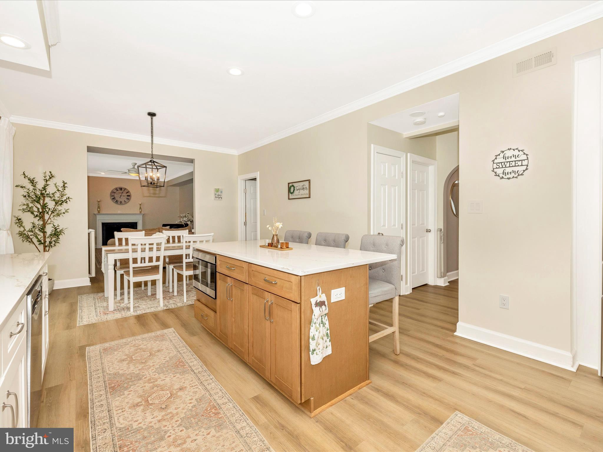 2422 COBBLESTONE WAY